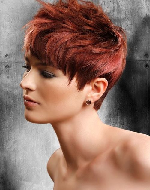 Red short hair with layers and textures