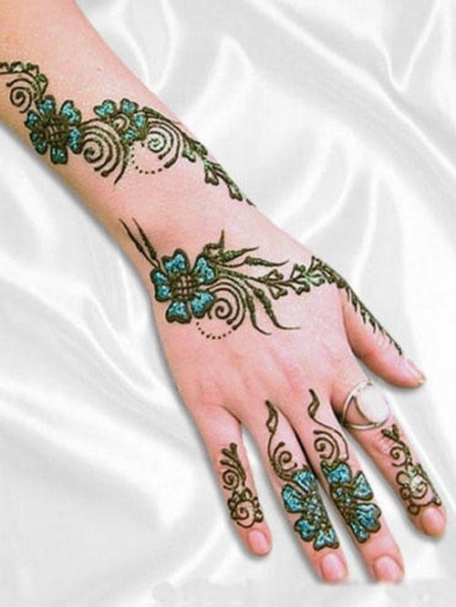 40 Mehandi Designs For Hands To Look Unique