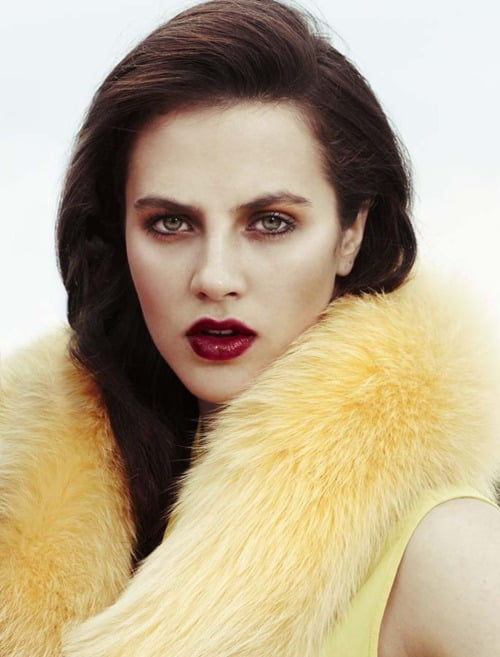 Jessica Brown Findlay eyebrows