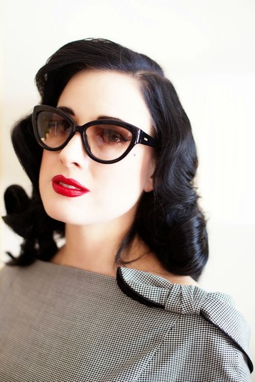 Marilyn Curls