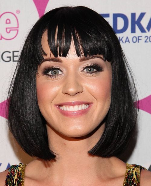 angled bob
