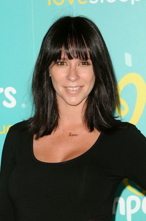 one dimensional dark hair