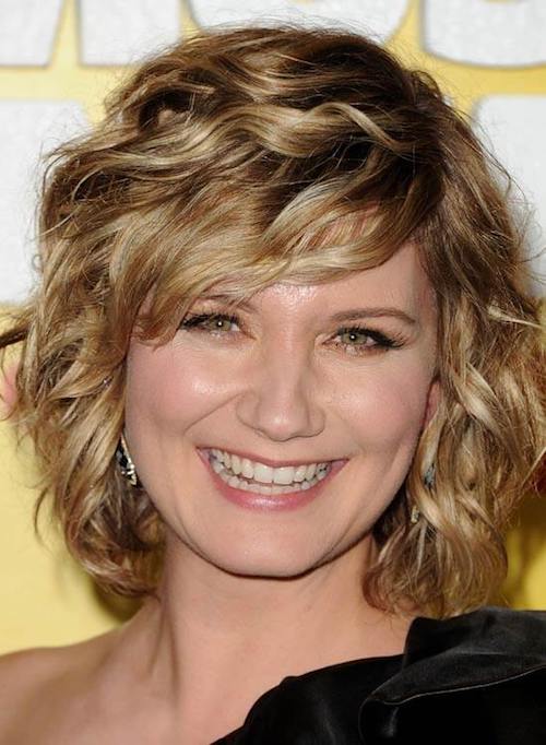 wavy textured bob
