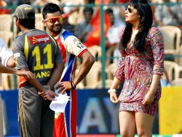 Virat Kohli with Anushka Sharma