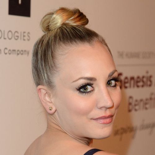 Kaley Cuoco Hairstyles (1)