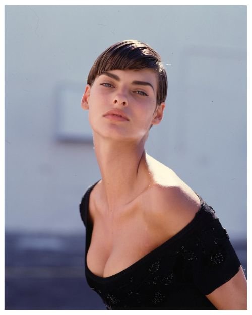 Linda Evangelista hairstyles (22)