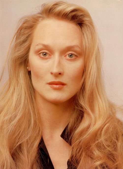 Meryl Streep Hairstyles: Best for Older Women With Fine Hair