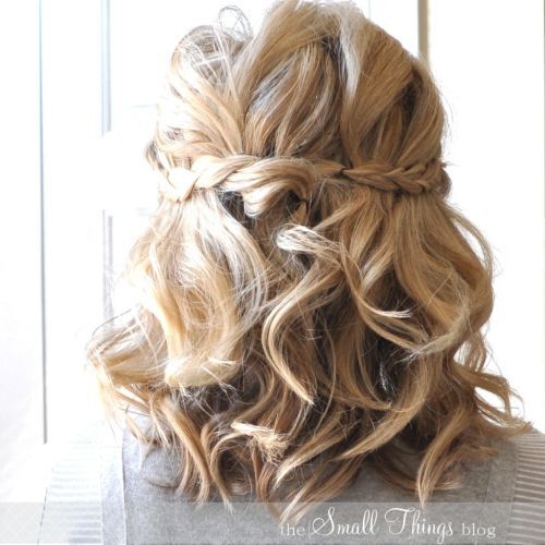 medium hairstyles half up half down