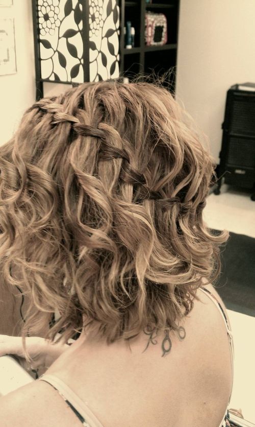 39 Half Up Half Down Hairstyles To Make You Look Perfect