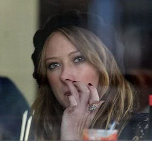 Hillary Duff picking nose