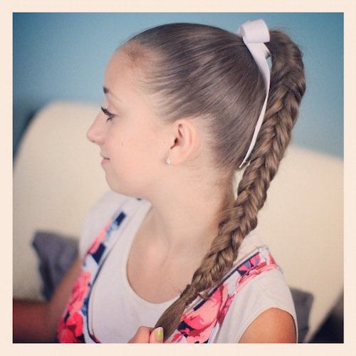 reverse fishtail braid