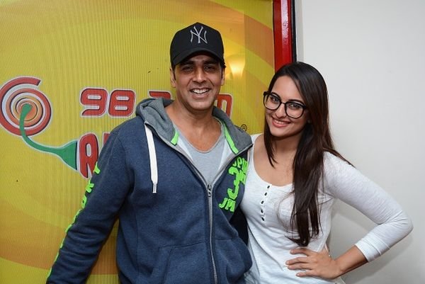 Sonakshi Sinha and Akshay Kumar