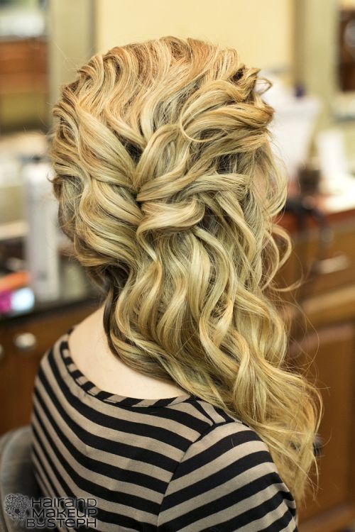 101 Chic Side Swept Hairstyles to Help You Look Younger