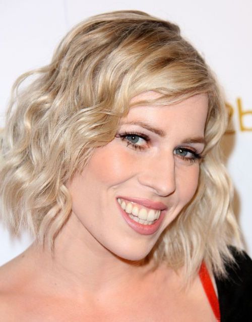 Tousled Short Curly Bob