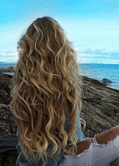 curly beach balayage hair