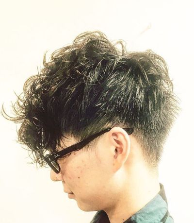 Wavy tapered hairstyle