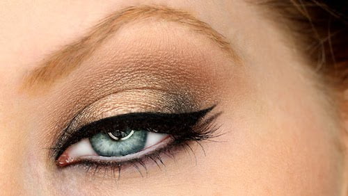 gold smokey eye makeup