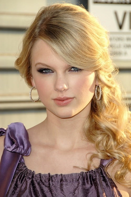 side ponytail with fringe