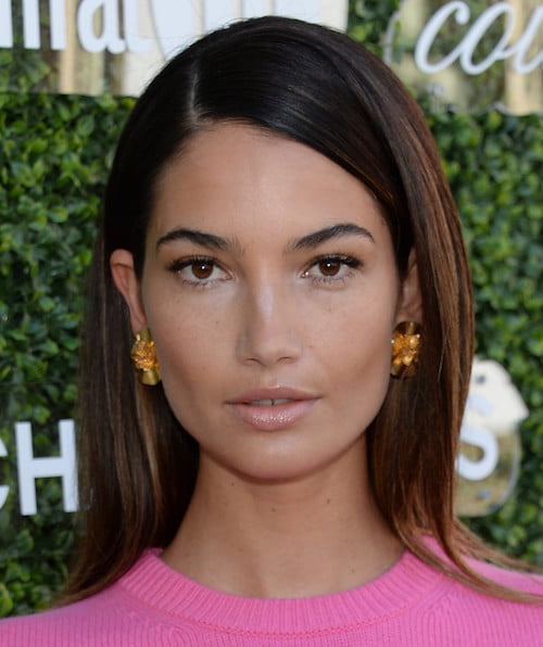 sleek side part