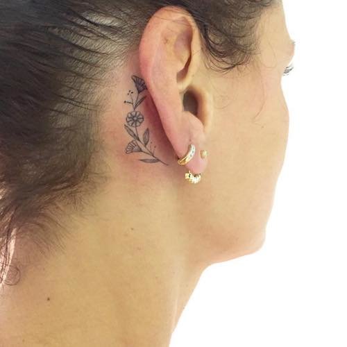 ear mini tattoo flowers