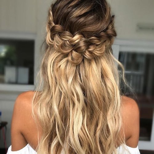 83 Unique Wedding Hairstyles For Different Necklines 2019