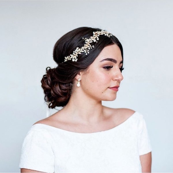 83 Unique Wedding Hairstyles For Different Necklines 2019