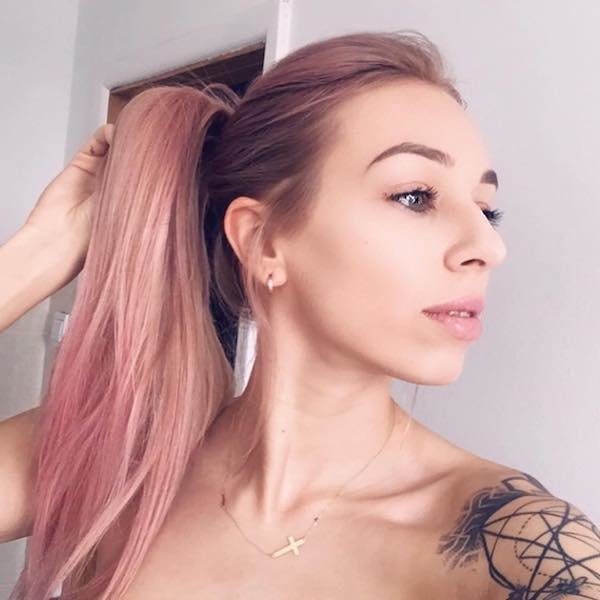 67 Pink Hair Color Ideas To Spice Up Your Looks For 2019