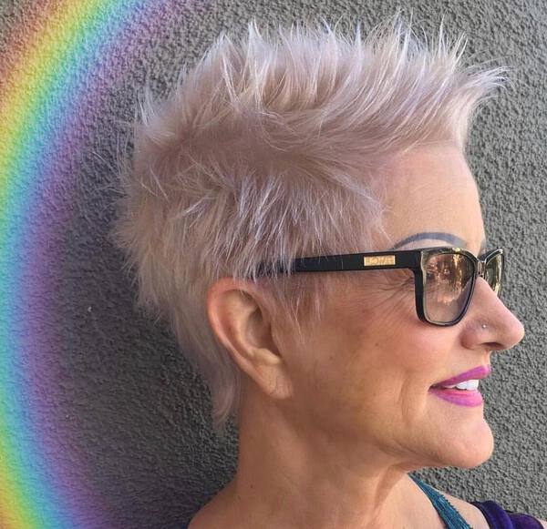 75 Short Hairstyles For Women Over 50 Best Easy Haircuts