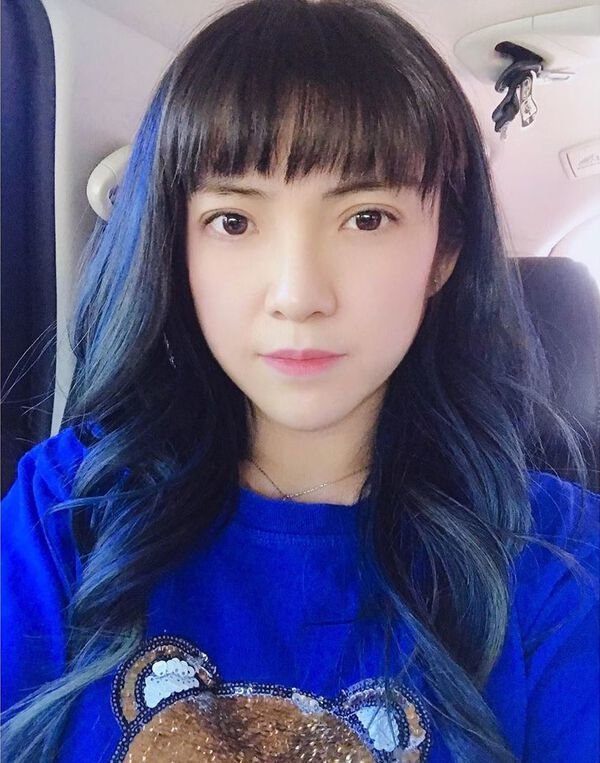 Royal Blue Highlights for Asian Hair