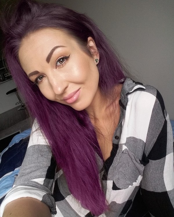 Purple Hair Color for Green Eyes